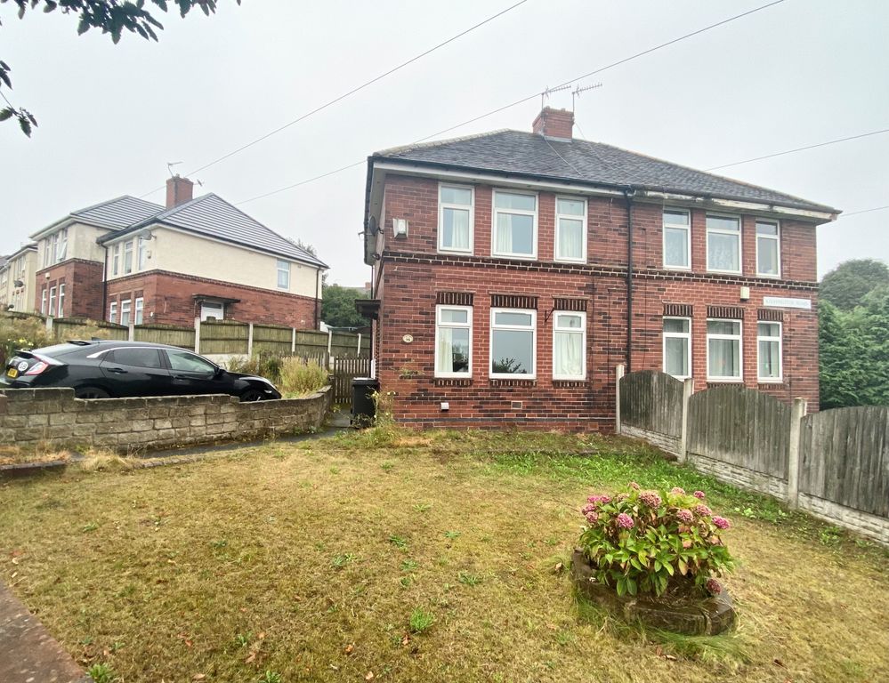 Property photo 1 of 11 Front