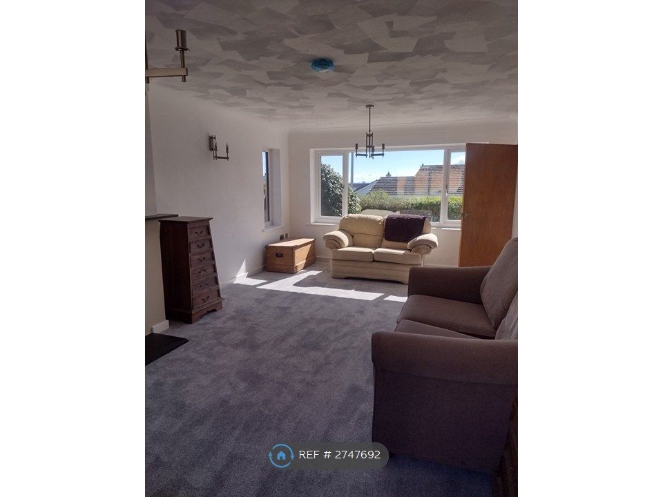 Property photo 3 of 19 Lounge Looking To The Front