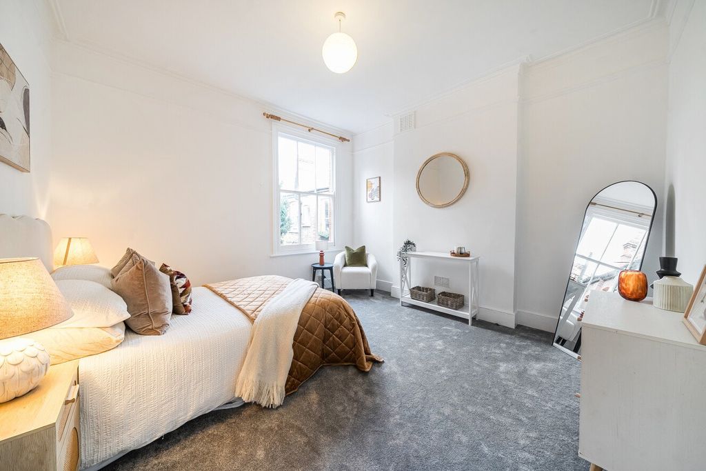 Property photo 3 of 13 Picture No. 21