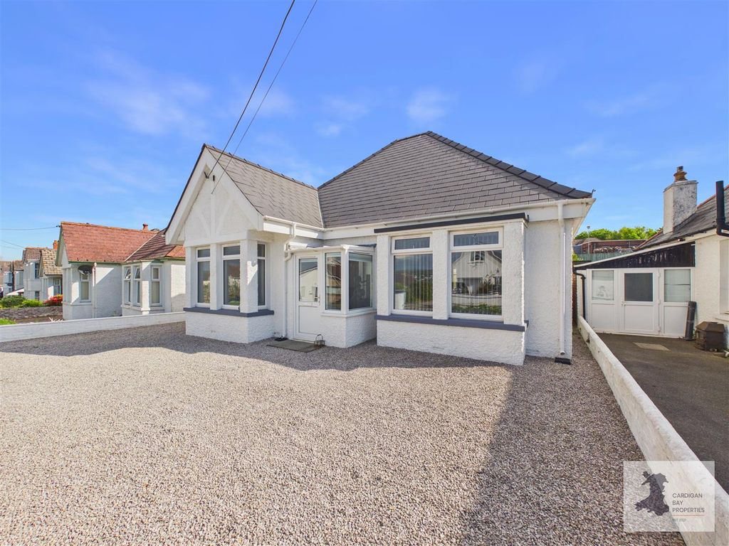 Property photo 1 of 34 Cam02276G0-Pr0252-Still001.Jpg