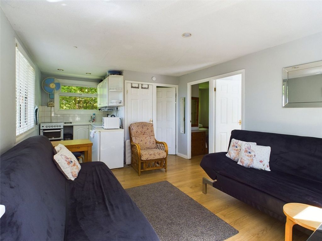 Property photo 2 of 7 Picture No. 02
