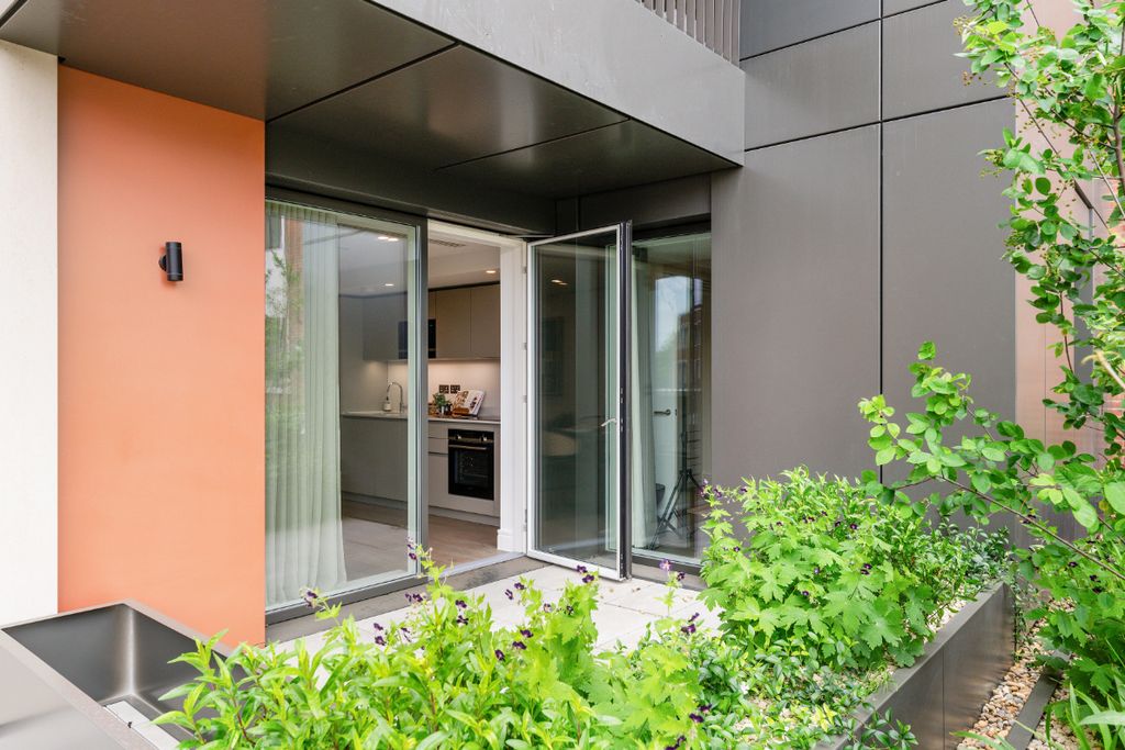 Property photo 2 of 15 Empire House, 101- (19).Jpg