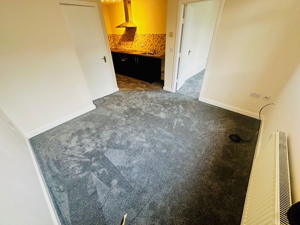 Property photo 2 of 4