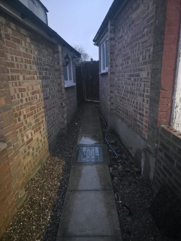 Property photo 2 of 9 Gallery