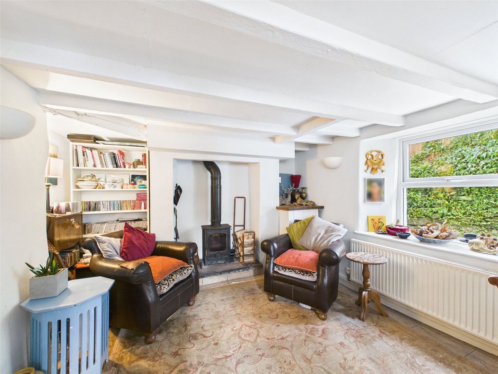 Property photo 2 of 13 Reception