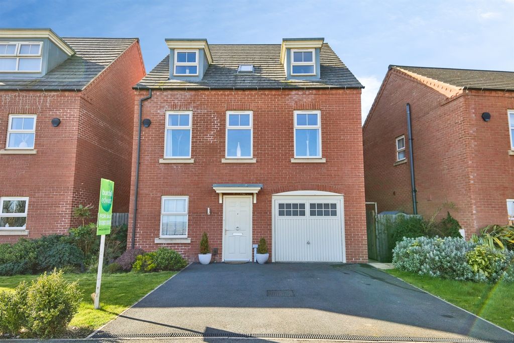 Property photo 1 of 20