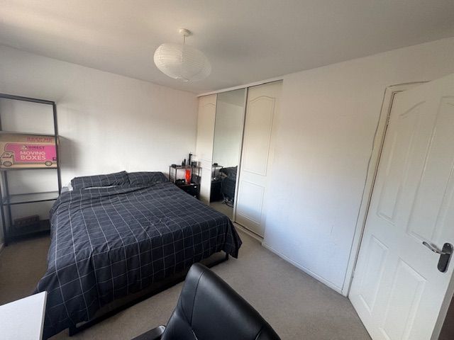 Property photo 2 of 8 Bedroom 2