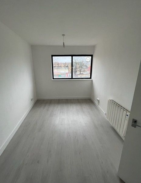 Property photo 2 of 3