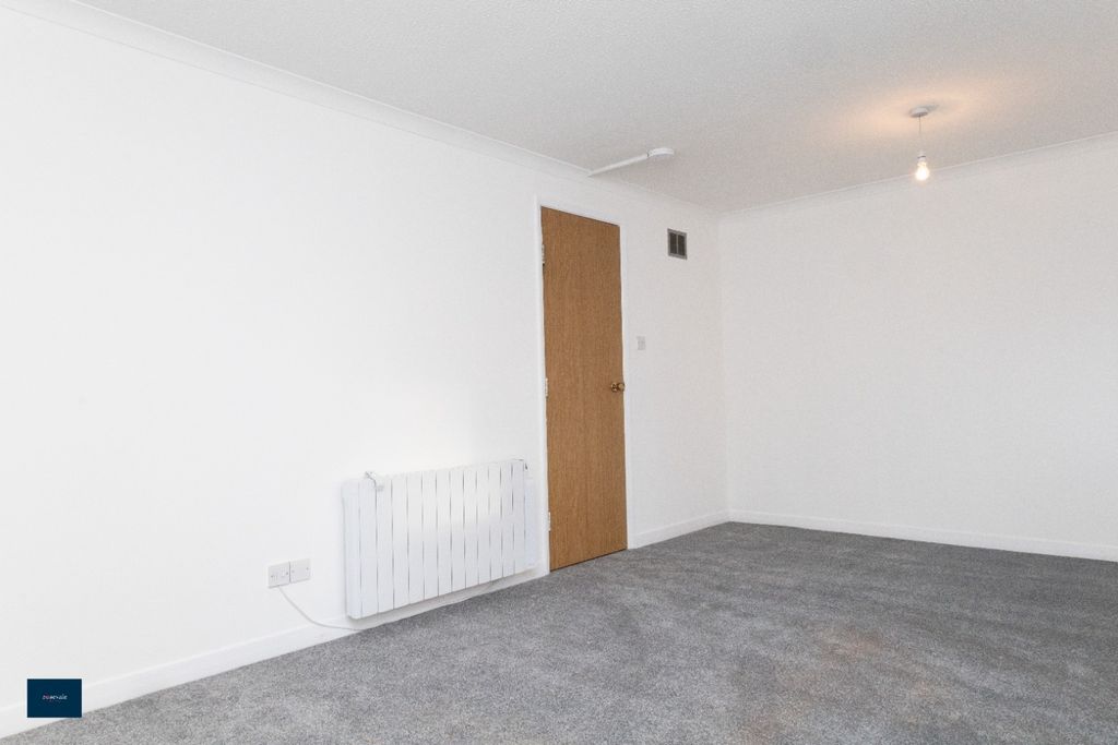 Property photo 3 of 15 Photo 3