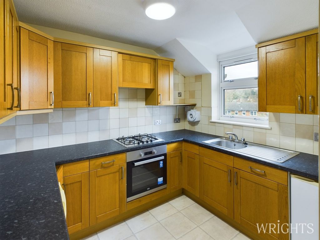 Property photo 3 of 13 Kitchen