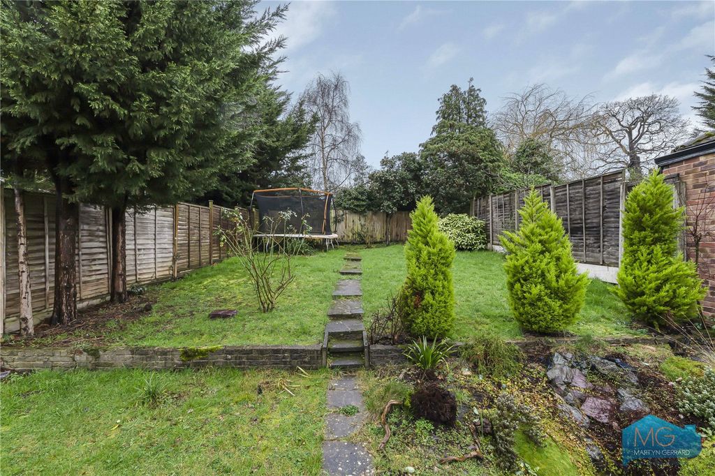 Property photo 2 of 18 Picture No. 22