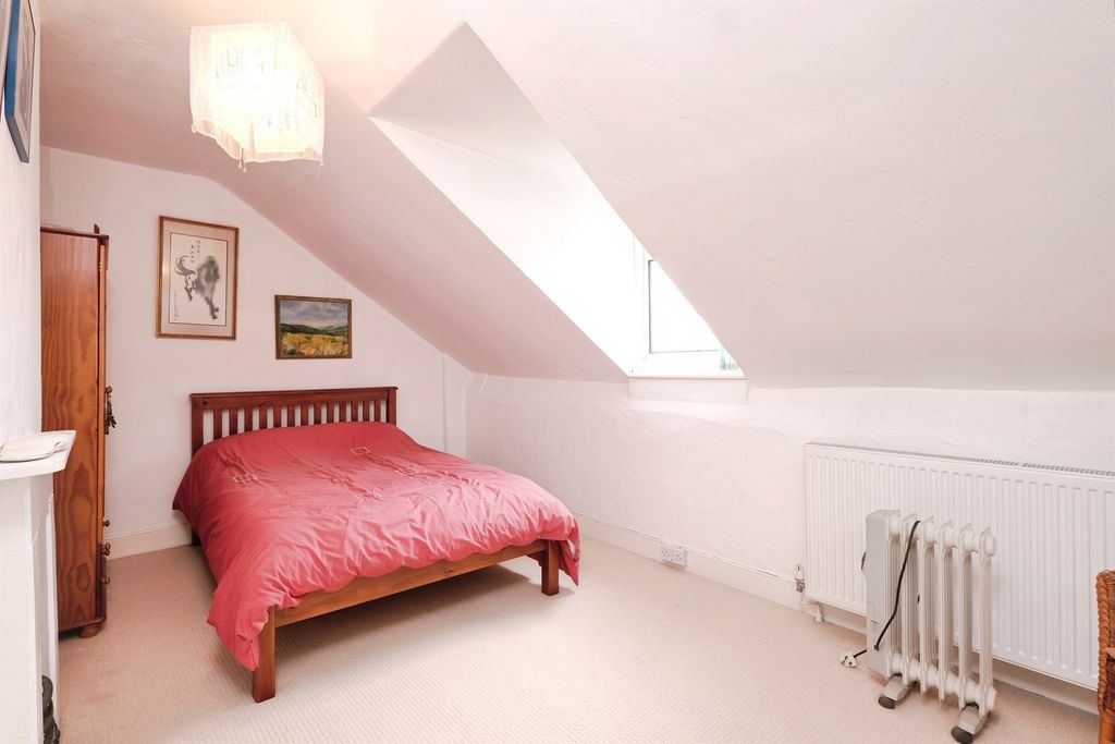Additional image 17 of 5 bed semi-detached house for saleFolly Lane, Hereford HR1