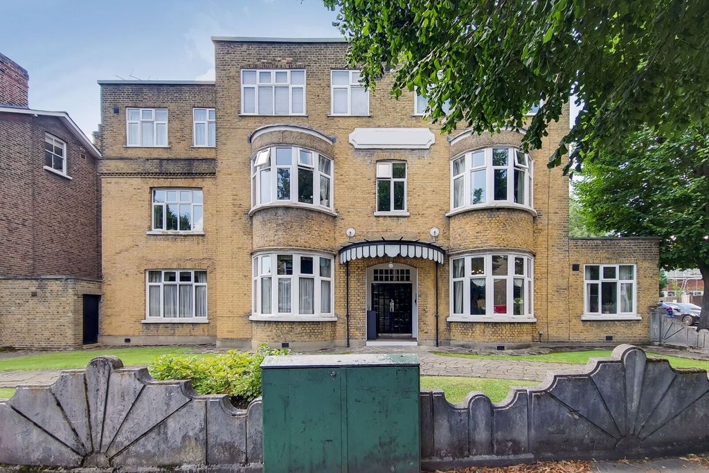 Property photo 2 of 16