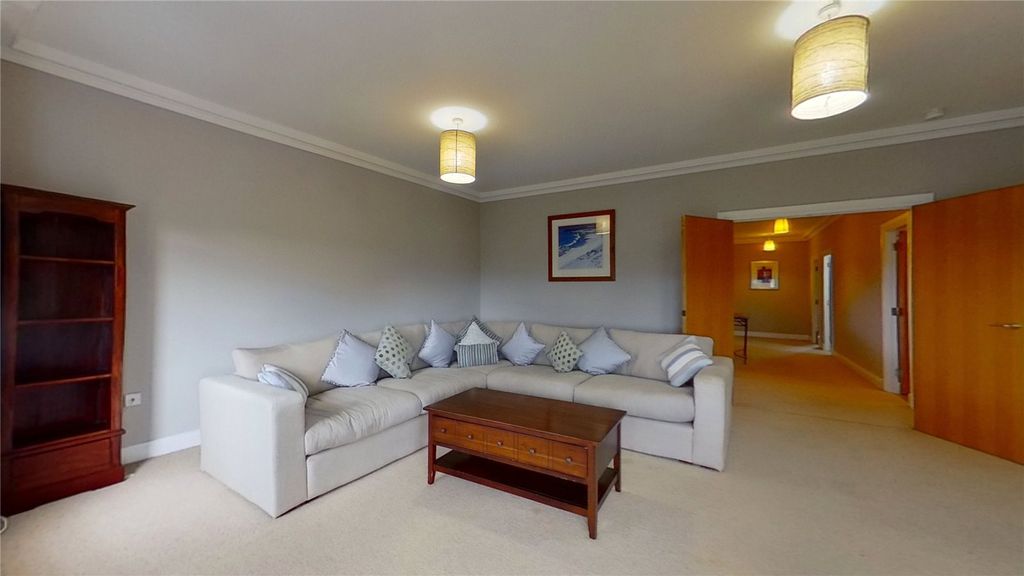 Property photo 2 of 12 Photo 2