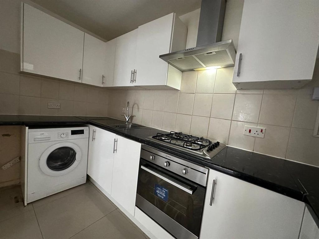 Property photo 2 of 8 Whatsapp Image 2025-10-15 At 11.31.40 (1).Jpeg