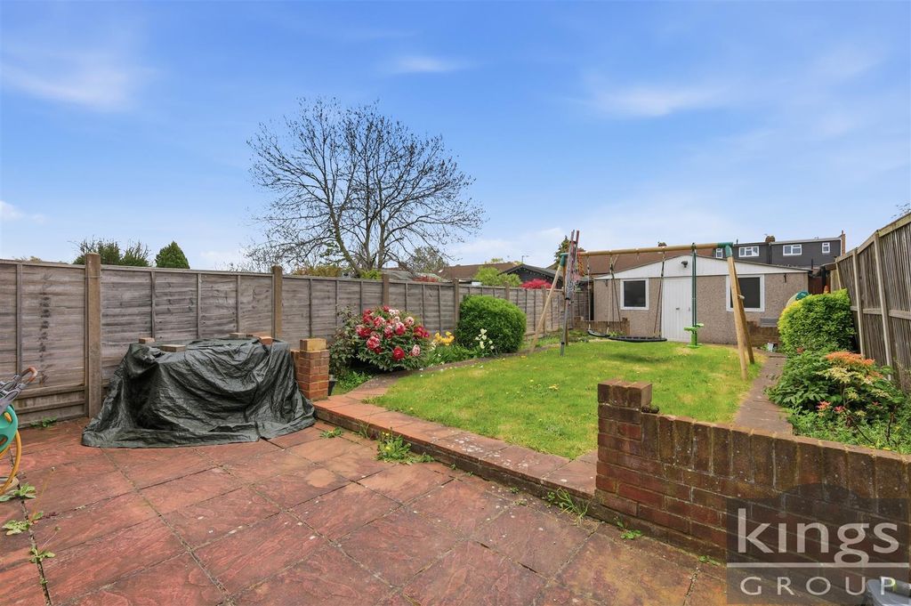 Property photo 2 of 22