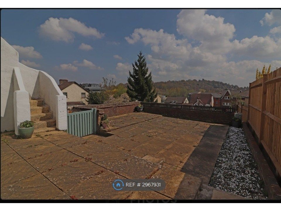 Property photo 3 of 12