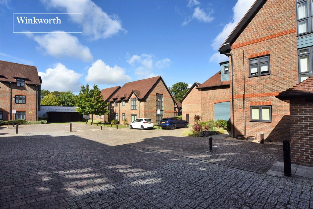 Property photo 1 of 16 Picture No. 17