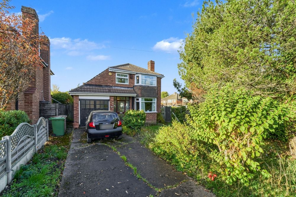 Property photo 2 of 34