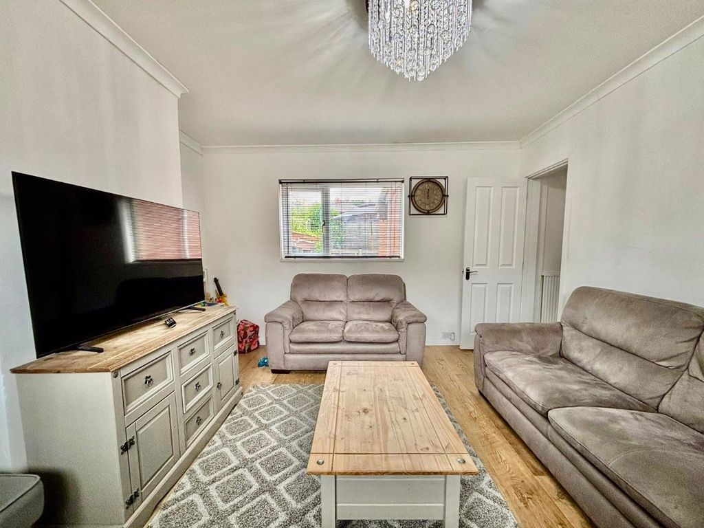 Property photo 1 of 17 E1c1c9Fc-E8E0-487B-965c-552d2B48c455.Jpeg