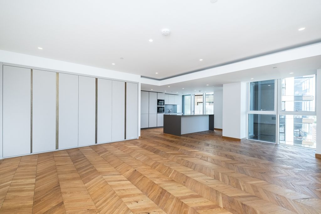 Property photo 3 of 12 Reception Room