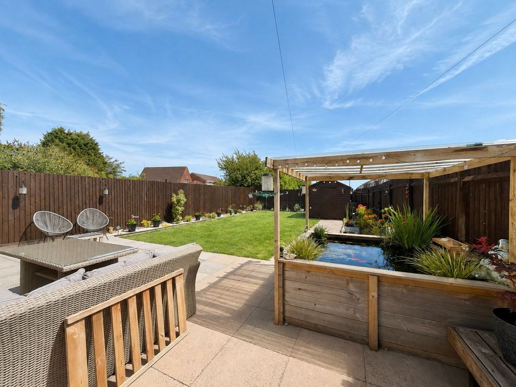 Property photo 2 of 16