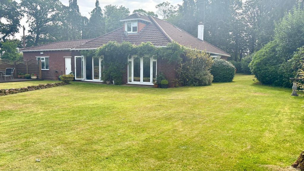 Property photo 1 of 33
