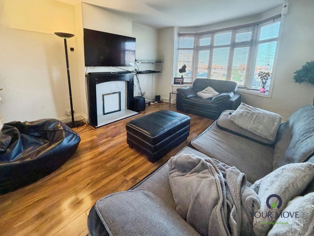 Property photo 2 of 14 Pbox-Img.Jpg