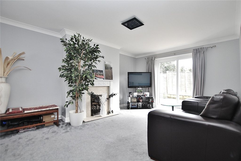Property photo 2 of 23 Picture No. 05