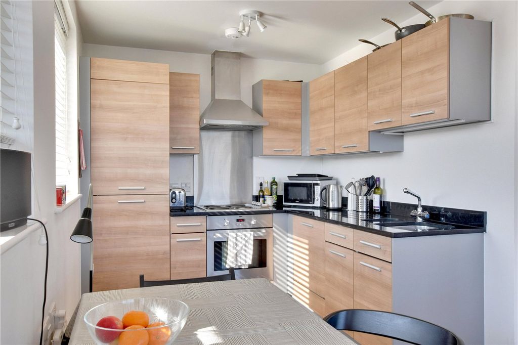 Property photo 3 of 18 Picture No. 05