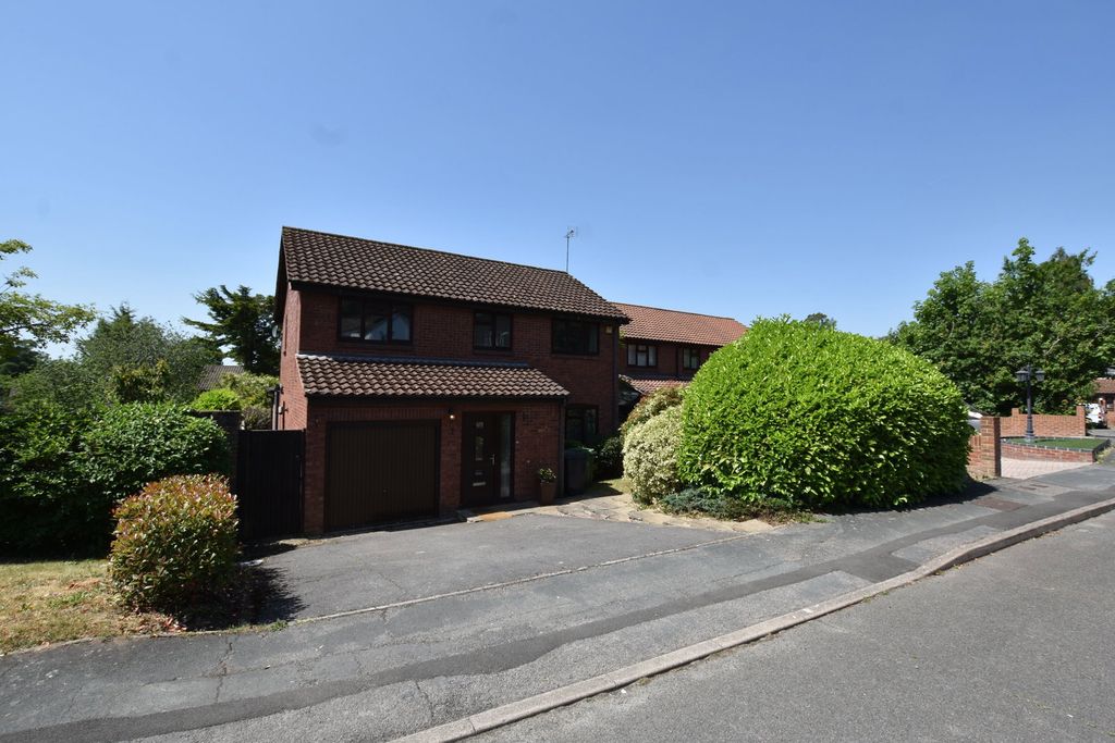 Property photo 1 of 16