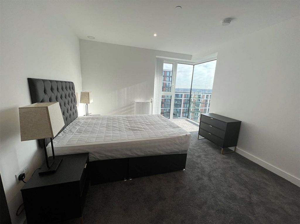 Property photo 2 of 9 Picture No. 04