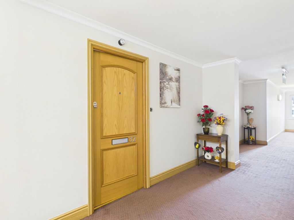 Property photo 2 of 30 Photo 13