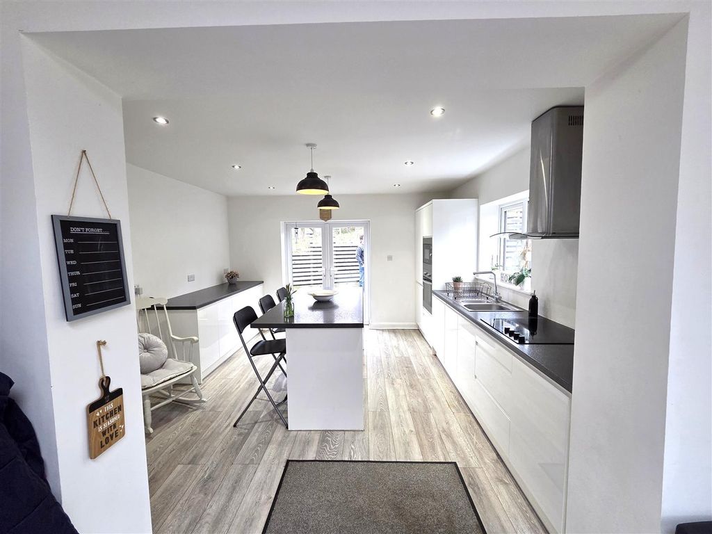 Property photo 2 of 19 20260306_123413.Jpg