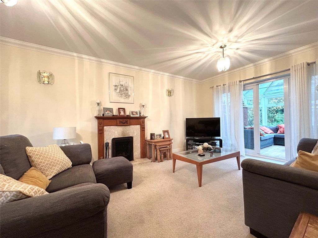 Property photo 2 of 12 Picture No. 22