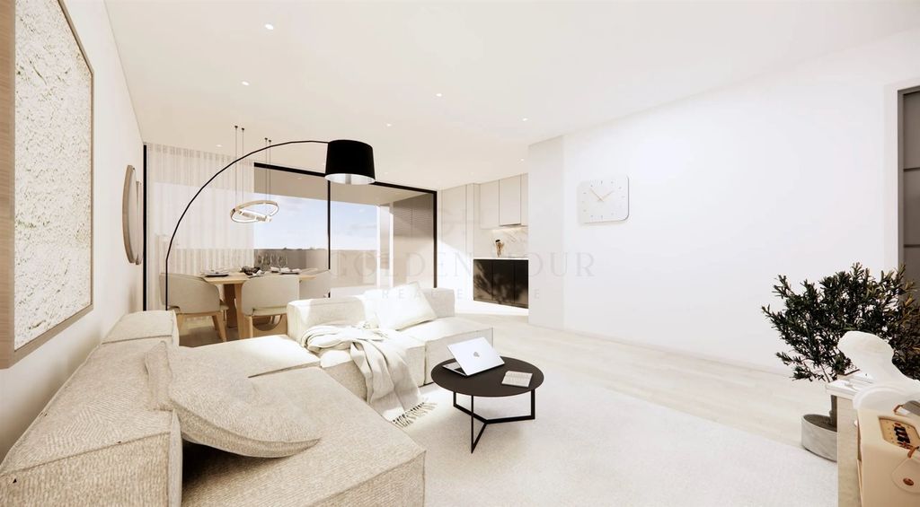 Property photo 1 of 15 Premium 3-Bedroom Apartment | Gondomar Green Near Porto