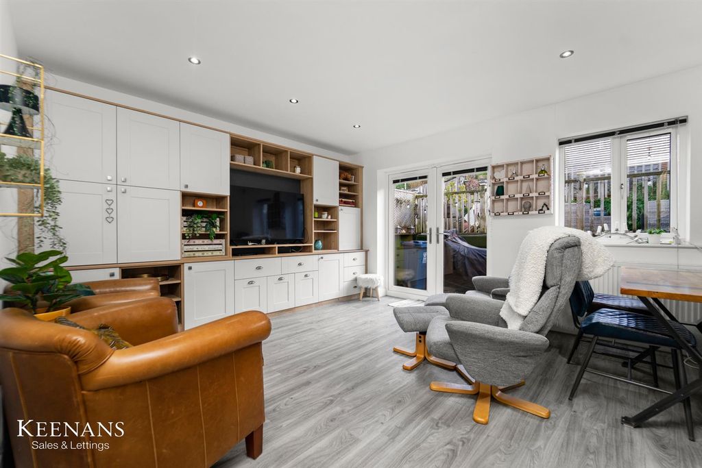 Property photo 2 of 17 Dsc03061.Jpg