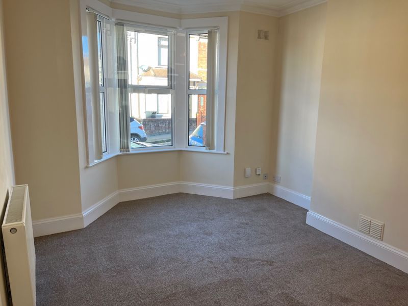 Property photo 3 of 19 Photo 7