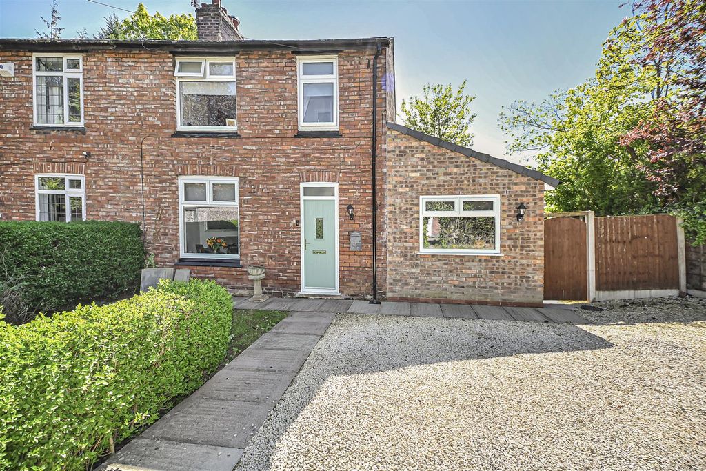 Property photo 1 of 35 12 Waltham Gardens External (2).Jpg