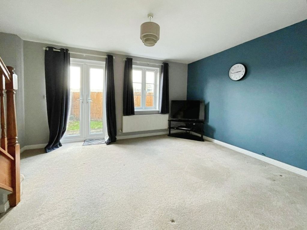 Property photo 3 of 15 Pbox-Img.Jpg