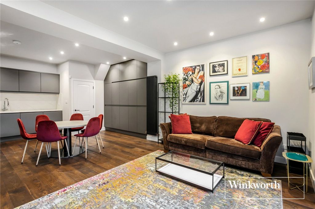 Property photo 1 of 17 Picture No. 16