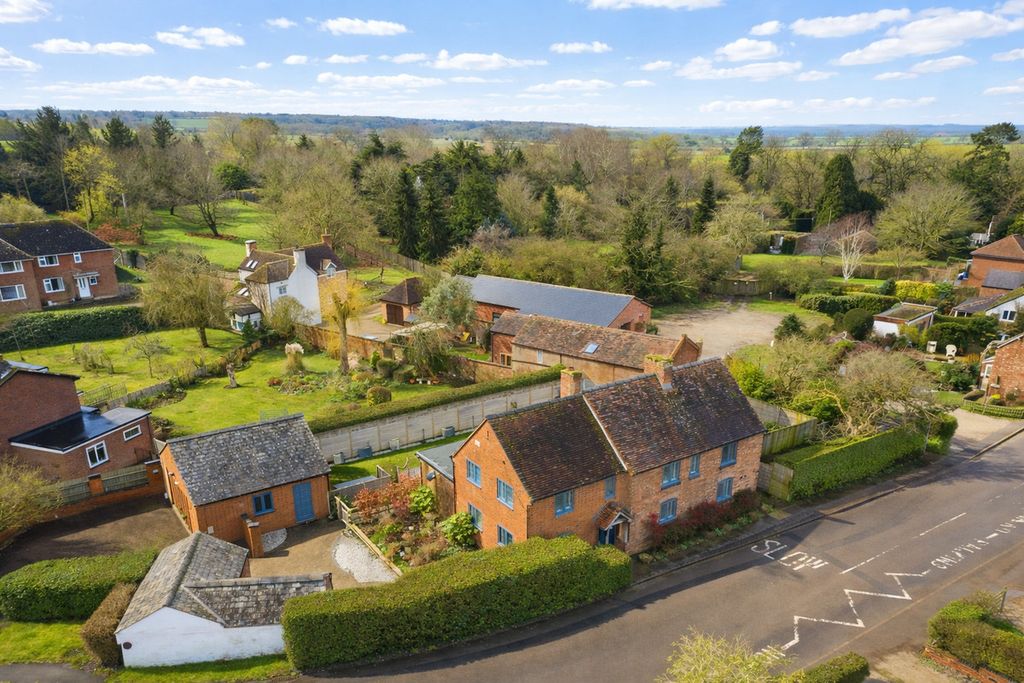 Property photo 1 of 23