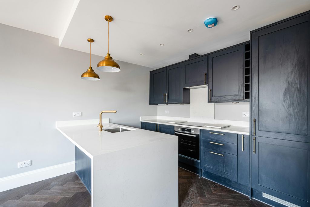 Property photo 2 of 13 Chatsworth Rd 4 Tff New Low Res 6.Jpg