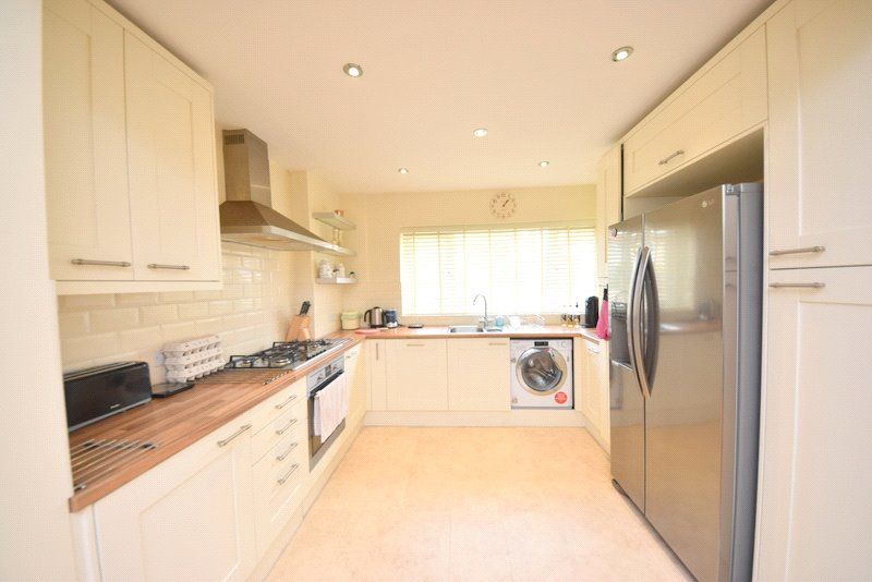 Property photo 2 of 15 Kitchen