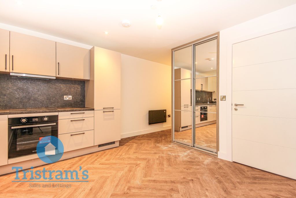 Property photo 2 of 7 Img_2341