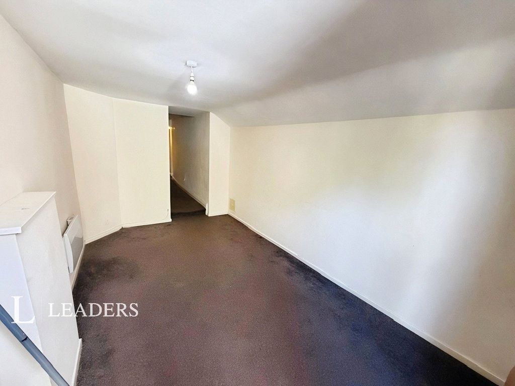 Property photo 2 of 16 Picture No. 06