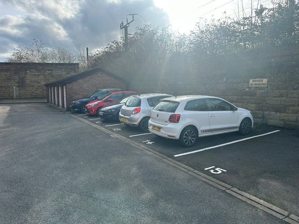 Property photo 2 of 19