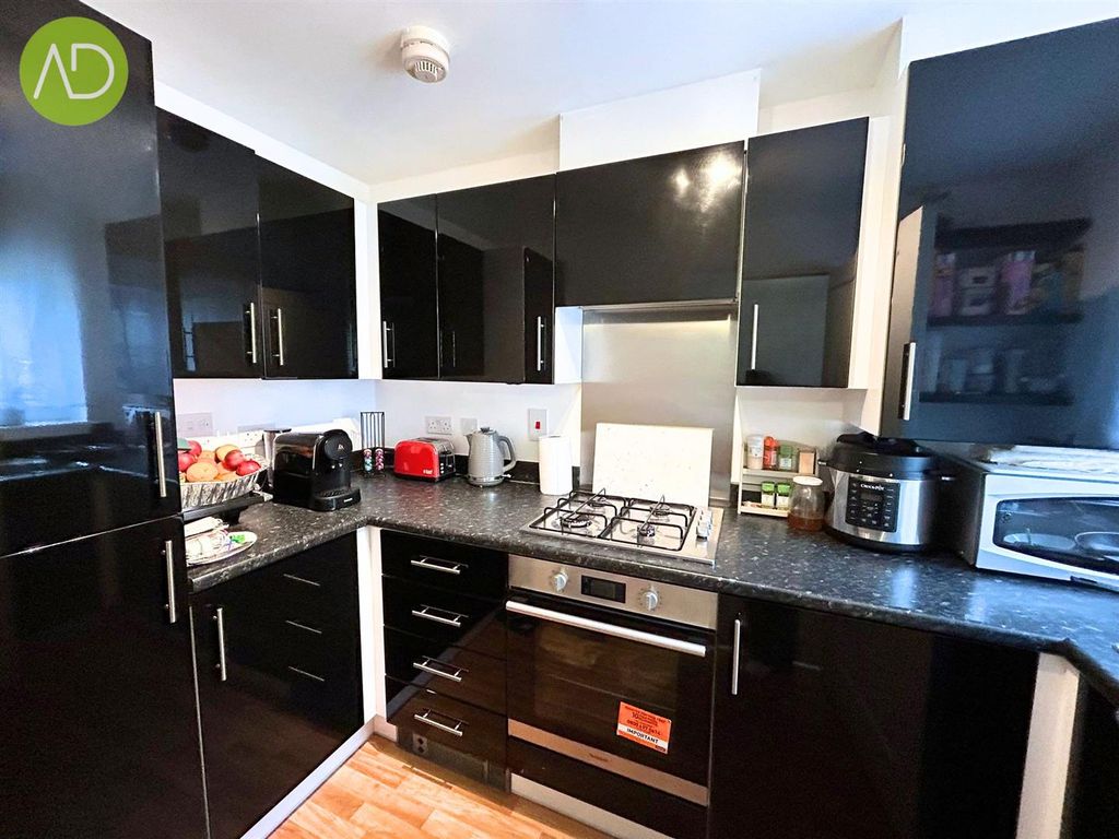 Property photo 3 of 5 7.Jpg