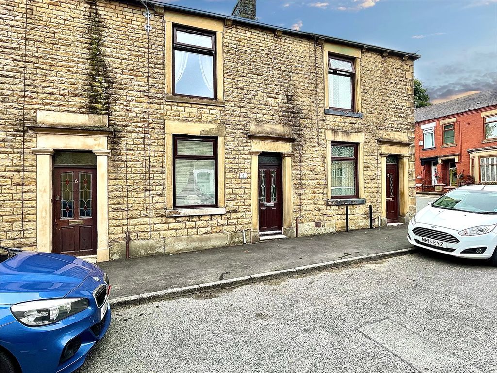 Property photo 1 of 15 Picture No. 11