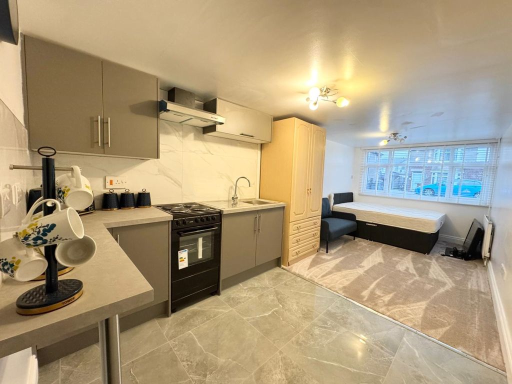 Property photo 2 of 3 Photo-2025-12-23-14-44-27 2